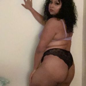 Queen Ivy OnlyFans photos and videos