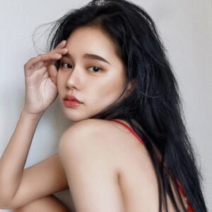 Elizabeth Lee OnlyFans photos and videos