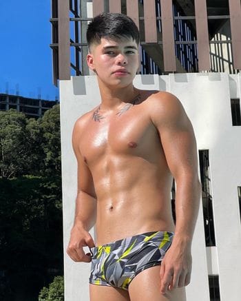 sebastian navarro OnlyFans photos and videos