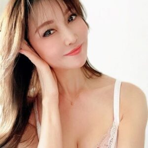 Japanese Yoshiko♡ OnlyFans photos and videos