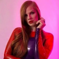 RedVelvet_ OnlyFans photos and videos