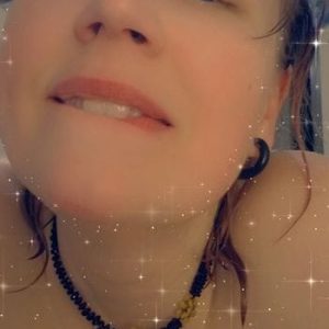 Sapphire Nicci OnlyFans photos and videos