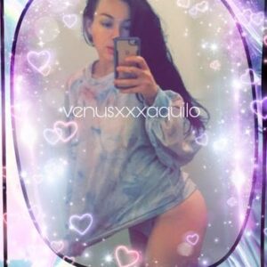 Venus Aquilo OnlyFans photos and videos