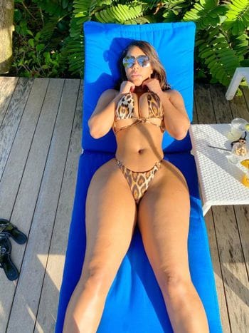 Golden OnlyFans photos and videos