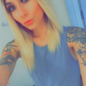 Bay OnlyFans photos and videos