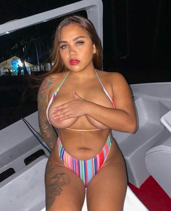 Melonn OnlyFans photos and videos