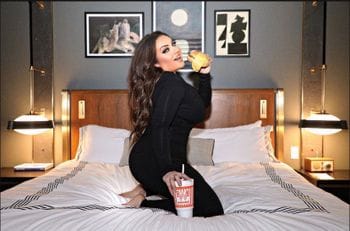 -B OnlyFans photos and videos