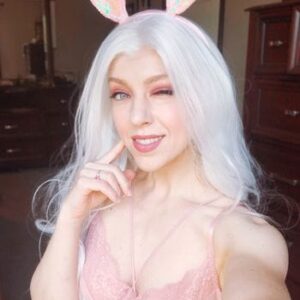 April Gloria OnlyFans photos and videos